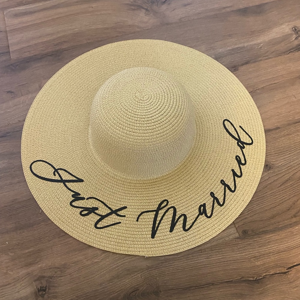 NEW Just married beach hat